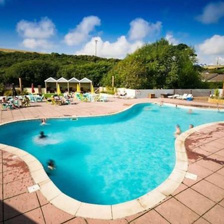 2 Bedroom Caravan. Newquay. Cornwall. New Quay Buitenkant foto